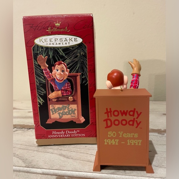 Hallmark Ornament Howdy Doody Anniversary Edition - Picture 3 of 6